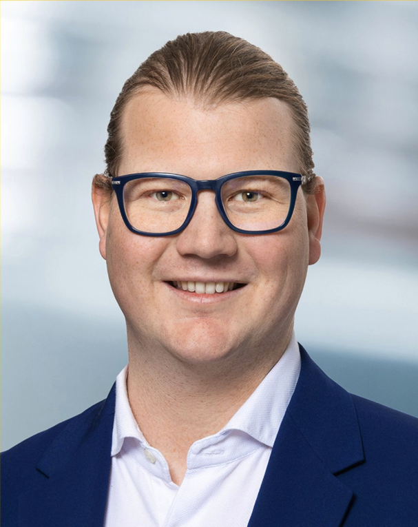 Marcelo Stegmann is a PhD candidate at the Institute for Implementation Science in Health Care and part of the Digital Society Initiative. In 2023, he completed a Master's degree in Neural and Behavioral Sciences at the University of Tübingen, specializing in sleep and circadian research. Before that, he completed a Bachelor's degree in Psychology and a Bachelor's degree in International Business at Maastricht University in 2021 and 2019 respectively.   Since August 2024, Marcelo has been part of the Digital and Mobile Health Group, specializing in developing new digital technologies to continuously detect and track fatigue in patients with multiple sclerosis and Long Covid. Although fatigue is one of the symptoms that affect the quality of life of patients with chronic diseases the most, it is often overlooked and neglected in medicine. Using digital biomarkers, subjective patient reports can be supplemented with objective measurements and patients can be treated better. To make this possible, Marcelo is working closely with researchers, doctors, and patients from various medical institutions to develop practical applications that can improve patients' quality of life.